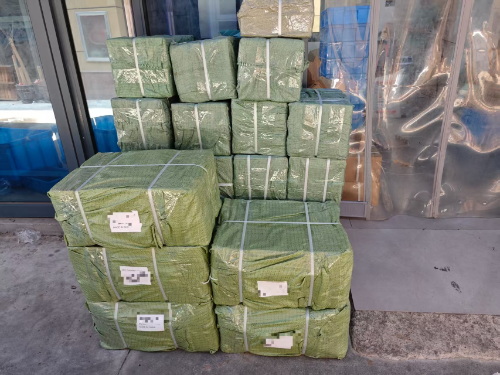 ການ​ຂົນ​ສົ່ງ​ສອງ​ປະ​ເພດ​ອອກ​ຈາກ​ປະ​ຕູ — ອຸ​ປະ​ກອນ​ຫ້ອງ​ການ​ທີ່​ຈະ​ໄປ​ປະ​ເທດ​ໄທ​ແລະ​ຕາ​ເວັນ​ອອກ​ກາງ​